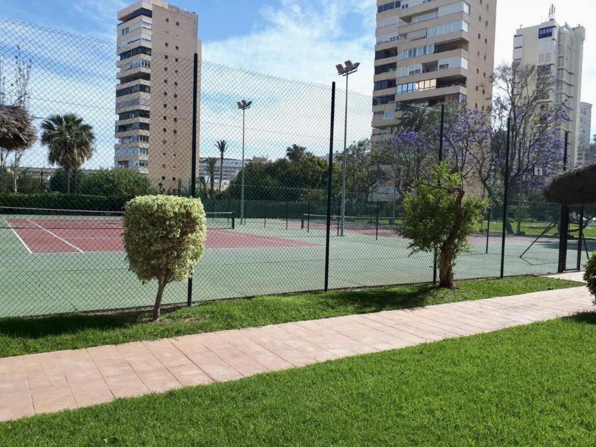 Exclusive Beachfront Apartment Torremolinos - Pool - Paddle - Tenis - Wifi - Central Aircon Exterior foto